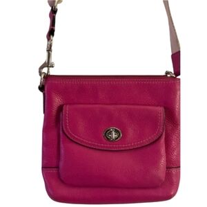 Coach EUC Vintage Pink Leather Crossbody Bag